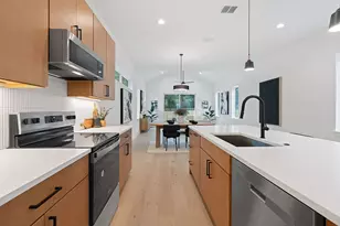 3412 Blumie St, Austin, TX 78745 - Photo 10