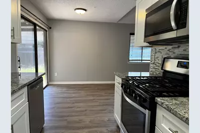 7506 Chelsea Moor #B, Austin, TX 78759 - Photo 14
