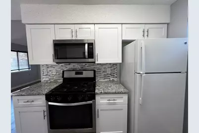 7506 Chelsea Moor #B, Austin, TX 78759 - Photo 12