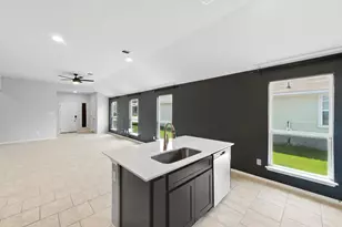 308 Black Opal Dr, Jarrell, TX 76537 - Photo 14