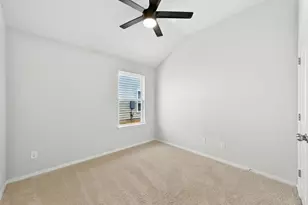 308 Black Opal Dr, Jarrell, TX 76537 - Photo 22