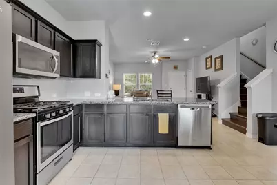 107 Friendship Oak Drive, San Marcos, TX 78666 - Photo 12