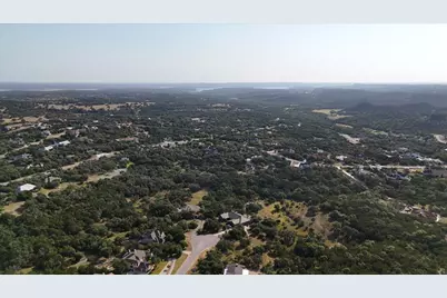 830 Highland Springs, Canyon Lake, TX 78133 - Photo 4