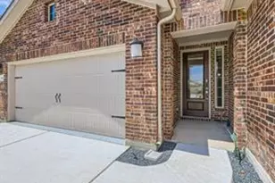 608 Sixpence Ln, Georgetown, TX 78628 - Photo 2