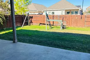 608 Sixpence Ln, Georgetown, TX 78628 - Photo 26