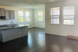 608 Sixpence Ln, Georgetown, TX 78628 - Photo 4