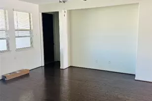 608 Sixpence Ln, Georgetown, TX 78628 - Photo 8