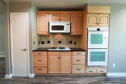 11505 Powder Mill Trail, Austin, TX 78750 - Photo 14