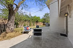3001 Maplelawn Cir, Austin, TX 78723 - Photo 10