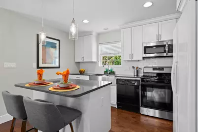 3001 Maplelawn Circle, Austin, TX 78723 - Photo 12