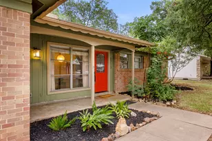 6713 Haney Dr, Austin, TX 78723 - Photo 2