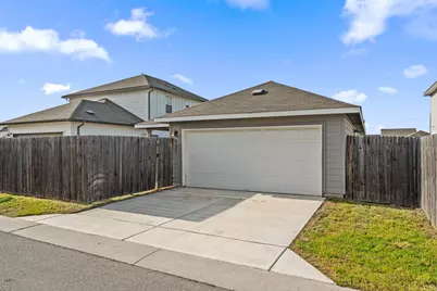 121 Oakdale Meadows Lane, Hutto, TX 78634 - Photo 28