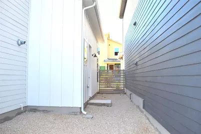 8205 Springsteen Drive #308, Austin, TX 78744 - Photo 8