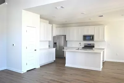 8205 Springsteen Drive #308, Austin, TX 78744 - Photo 14