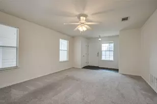 3400 Autumn Bay Dr, Austin, TX 78744 - Photo 4