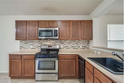 3400 Autumn Bay Drive, Austin, TX 78744 - Photo 10