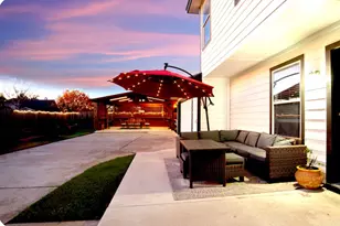 2340 Bluffstone Dr, Round Rock, TX 78665 - Photo 34