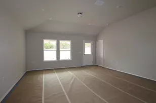 9405 Corvallis Dr, Austin, TX 78747 - Photo 8