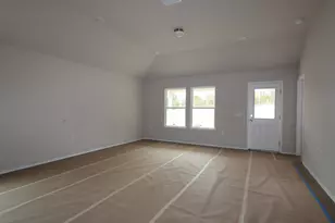 9405 Corvallis Dr, Austin, TX 78747 - Photo 6