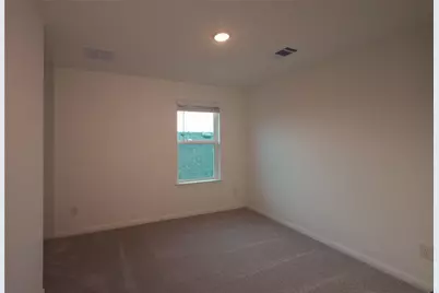 524 Emory Crossing Boulevard, Hutto, TX 78634 - Photo 18