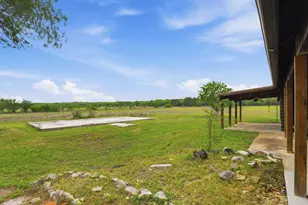 900 Union Wine Rd, New Braunfels, TX 78130 - Photo 36