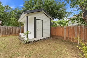 2133 Redwing Way, Round Rock, TX 78664 - Photo 32