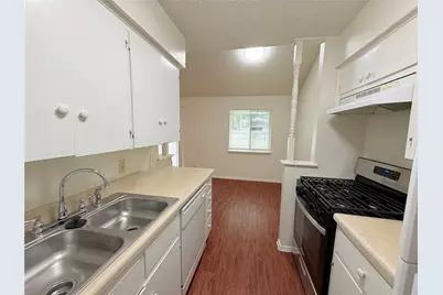 5206 Village Trail, Austin, TX 78744 - Photo 10