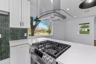 1307 Yorkshire Drive, Austin, TX 78723 - Photo 22