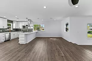 1307 Yorkshire Dr, Austin, TX 78723 - Photo 12