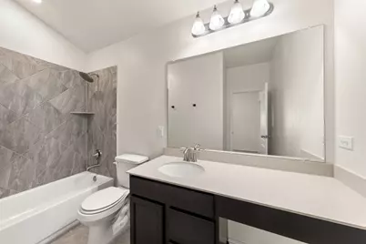 7820 Springfield Drive, Austin, TX 78744 - Photo 32