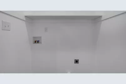 1004 E Fannin Street, Luling, TX 78648 - Photo 22