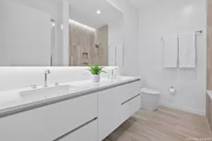 313 W 17th St, Austin, TX 78701 - Photo 4