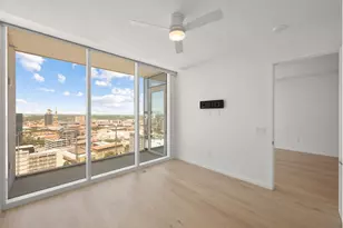 313 W 17th St, Austin, TX 78701 - Photo 6