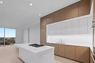 313 W 17th St, Austin, TX 78701 - Photo 12
