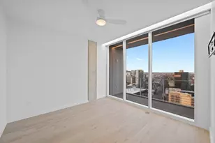 313 W 17th St, Austin, TX 78701 - Photo 10