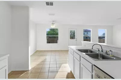 14903 Mossycup Lane, Austin, TX 78724 - Photo 10