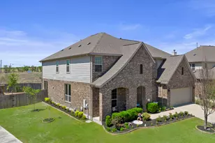 109 Wake Grv, Buda, TX 78610 - Photo 40