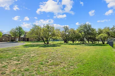 510 Black Wolf Run, Austin, TX 78738 - Photo 8