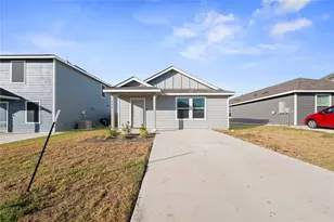 408 Texas Angel Wy, Jarrell, TX 76537 - Photo 2