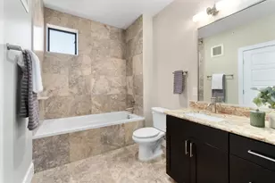 1615 E 7th St, Austin, TX 78702 - Photo 12