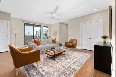 1615 E 7th Street #402, Austin, TX 78702 - Photo 2