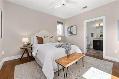 1615 E 7th Street #402, Austin, TX 78702 - Photo 10