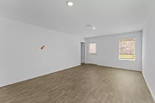 118 Schuenemann Wy, Uhland, TX 78640 - Photo 14
