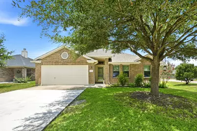 200 Gainer Drive, Hutto, TX 78634 - Photo 2