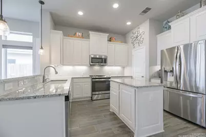 2032 Glen Hollow Hollow, Seguin, TX 78155 - Photo 1