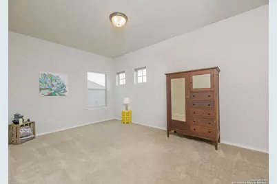 2032 Glen Hollow Hollow, Seguin, TX 78155 - Photo 14