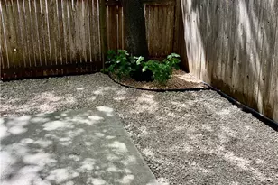 4526 Merle Dr, Austin, TX 78745 - Photo 32