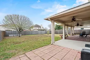 315 Swenson Dr, Hutto, TX 78634 - Photo 38