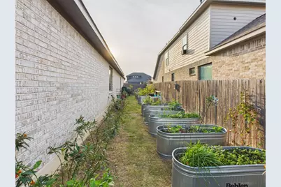 906 Blue Oak Boulevard, San Marcos, TX 78666 - Photo 30