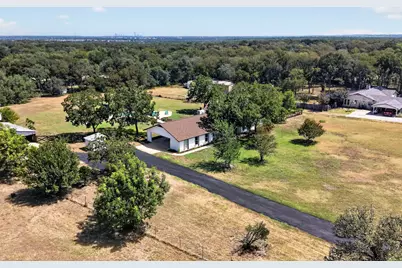 504 Buckaroo Trail, Buda, TX 78610 - Photo 14